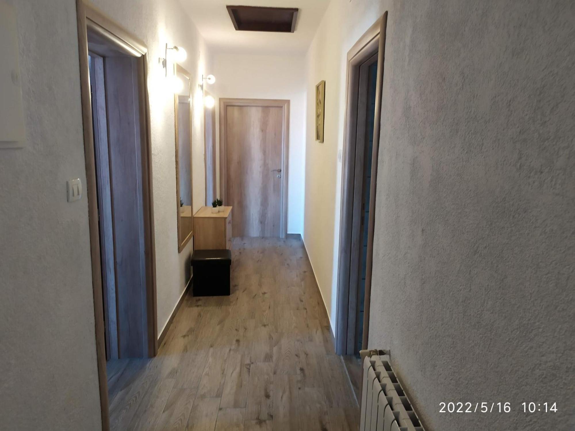 Apartments And Room Suza Сен Екстериор снимка