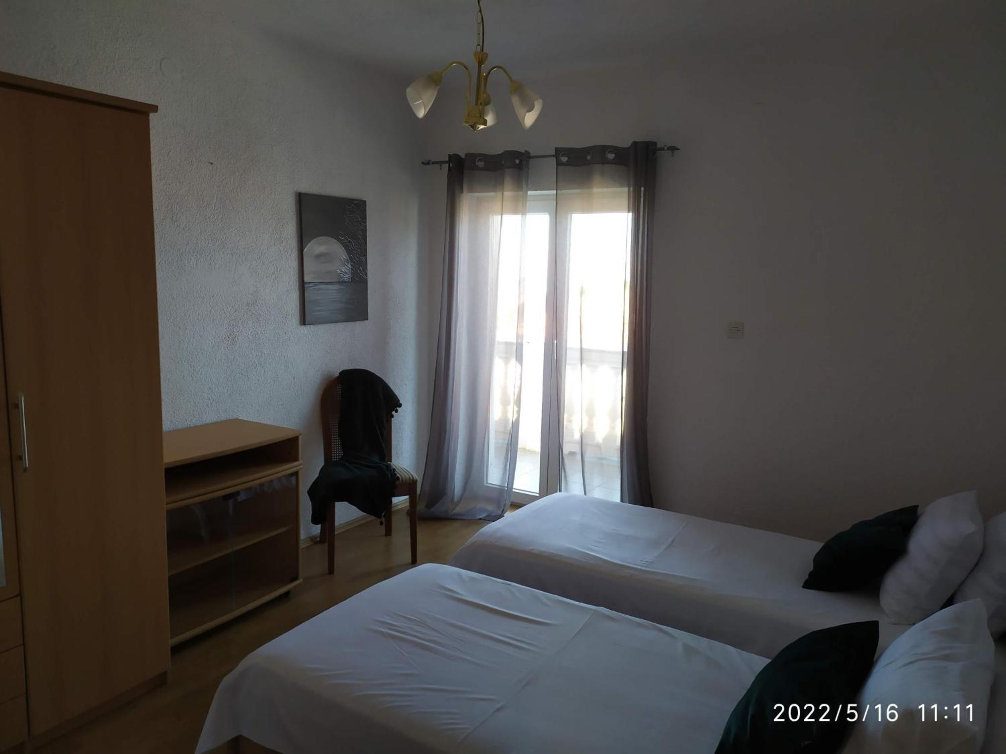 Apartments And Room Suza Сен Екстериор снимка